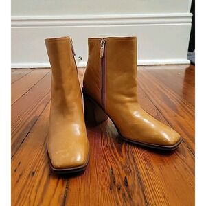 Sarto By Franco Sarto Vallah Bootie Retro Chic Size 6.5 Flared Block Heel